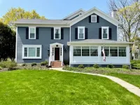Simply Stunning Home in DT Lake Geneva W/Game room! - 5 Sao