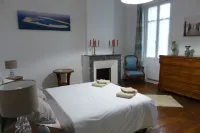 Logis de Villemaurine Gîte Stone House in the Heart of St Emilion 2-8 Pers Hotels in Saint-emilion