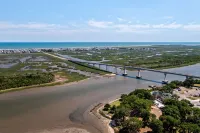 OCEANVIEW, 3 MIN WALK TO BEACH, KID-FRIENDLY, LINENS INCLUDED, FULLY STOCKED Hotels in Sunset Beach