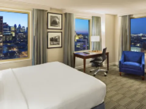 Hilton Philadelphia at Penn’s Landing Hotels in Philadelphia