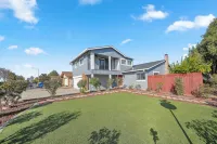 Spacious & Central. Pool Table & Ping Pong. 6 TVS. Balcony. Garage. Wifi