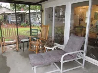 Pappy's Pool Lake: A Lakeside House with Pier, Private Boat Ramp, Screened porch