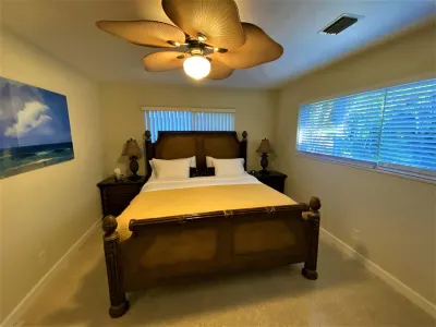 Deerfield Beach House and Poolhttps://my.matterport.com/show/?m=6txjncxb5Lo