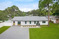 Luxury Oasis w/ Private Pool - 5-Minutes to Beach