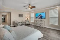 Directly on the Beach -  Luxury Condominium - White Sandy Beaches - 3300 Sq Feet