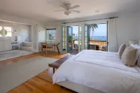 La Jolla Shores Beach House - Steps to the ocean! Mushroom Beach House 주변 호텔