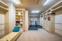 Best Location in Houston - Very spacious house - Close to everything