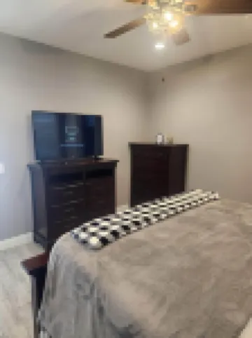 Modern Apartment Located in the Beautiful Groves Area