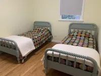 Home Sweet Home, minutes to Great Lakes Naval Base