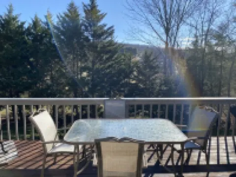 A Den for all four seasons, visit the Bear's Den and create lasting memories.