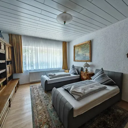 O2 - Komfortables 140 qm Apartment Отели в г. Графенвёр