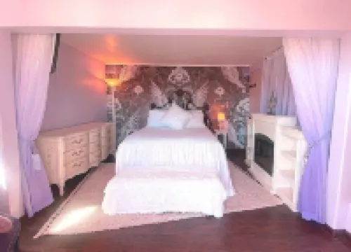 Cozy Casita, overlooking Senoran Desert Reserve, Cave Creek