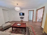 2-Bedroom with KING Bed Near Downtown Weatherford