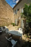 Forum-La gare apartment, T2 50 m2, air-conditioned, garage, courtyard 80m2