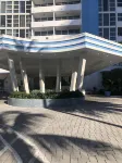 Ocean front Florida’s largest Tiki Bar indoor/outdoor dining shopping