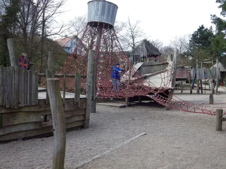 Holiday beachcomber, 50 m beach, beach chair, free Wi-Fi, 2 south-west-facing balconies