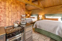 Cozy Log Cabin near Yellowstone River and Park