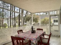 Cozy Coastal Cottage Ocean Pines