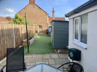 Smart & Comfortable 3 Bedroom Victorian House