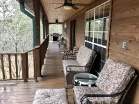 Secluded 3 Acres on the White River.  Custom Cabin with HotTub and Fire Pit!!! Hotels in Izard County