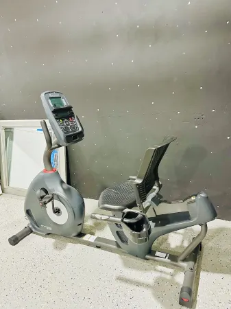 Tropical Vacation POOL Home in Melbourne, 7 mins to Beach