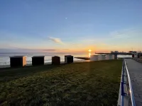 Behind the dike - directly in front of the North Frisian Islands
