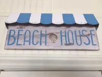 Beautiful ocean view condo on the beach w/ communal pool & hot tub