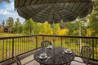 Bright, spacious, & extra clean condo in heart of a perfect CO setting! - Balcony