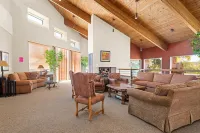 La Casita Bonita! Spa, pool, solitude - mins to Sabino Canyon