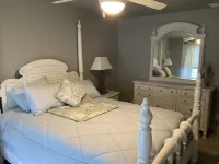 Perfect Beach House; Majestic Ocean Views, less than 100 steps to beach - Gym