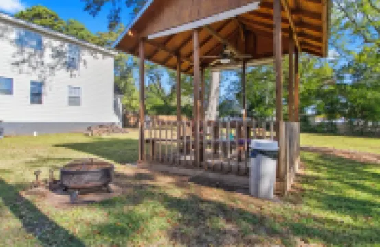 The Gray Villa-  2.8 Miles to Bryant-Denny Stadium