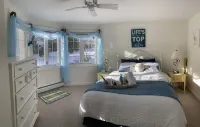 The Comforts of Home with a Dash of Luxury & Whimsy Lakes, Trails, Golf Min Away