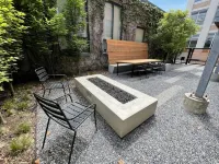 Modern Luxury Loft in Downtown Providence w/Private Garden, Fire Pit & BBQ Grill Các khách sạn ở 