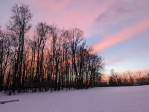 Cozy 2-Bedroom Cottage Mins from Lake Nockamixon and Lake Towhee.