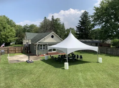 Avalon Guest Lodge 3102 House. 2 Baths, 2 Living Rooms. Sleeps 9