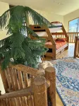 Barrel sauna, two plug-play hot tubs ,pool table Mt View private trail to river Hotels near Seattle Premium Outlets