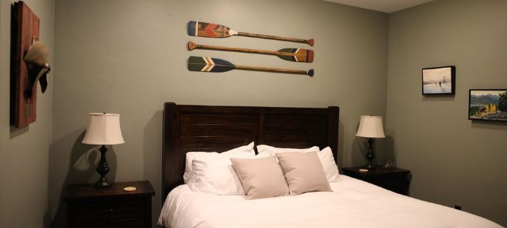 Big Mountain Bungalow - Downtown Whitefish Hotels in Whitefish