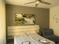 Apartment with 2 rooms and beautiful lake view