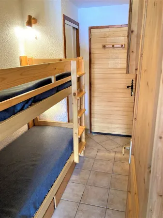 Tignes Val Claret - Centre of the combined Tignes and Val d'Isere ski area Отели рядом с достопримечательностью «Precision Ski»