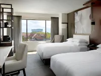 Marriott East Lansing at University Place Hotels near MSU College of Natural Science