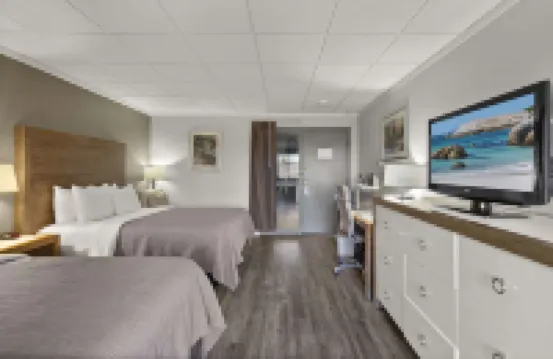 Quality Inn & Suites Downtown