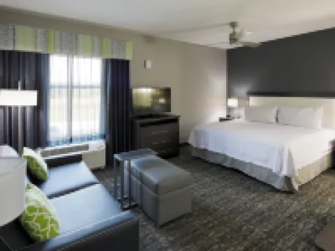 Homewood Suites by Hilton Topeka Hotels in Topeka