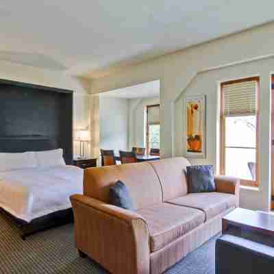 Homewood Suites by Hilton Mont-Tremblant Resort Rooms