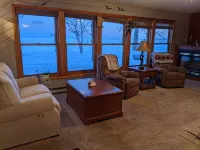 Lake Home that has Comfort with a View Hotels in Lake of the Woods County