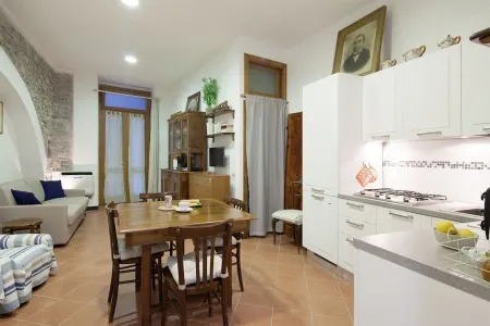 Private apartment with kitchen in Cinque Terre Vernazza