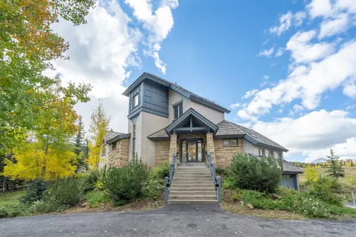 Autumn Colors Special! 4Br+Loft/4.5BTH; Hot Tub, Deck, Amazing Views