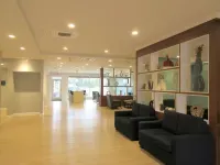 MainStay Suites Chesapeake - Greenbrier