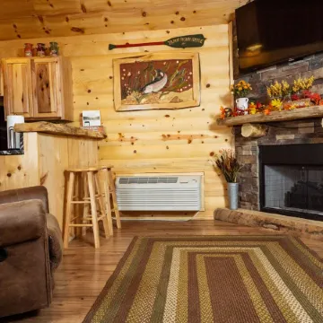 Fishing Cabin w/ Air Purifier