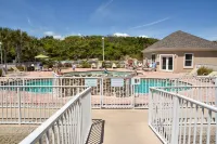 Updated Ocean Park Condo-4 Min Walk to Beach--Open May 17-22, June 8-13, 20-27.