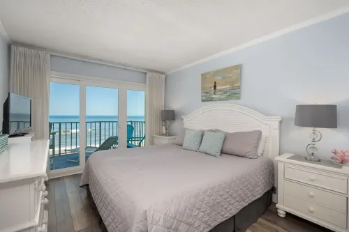 Top Floor with Oceanfront & Sound Views! Walk-in Shower, Avail: 9-2-25 - 9-6-25